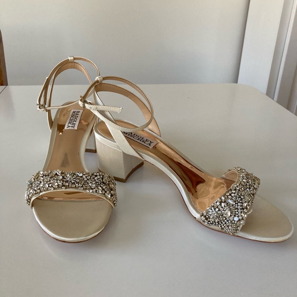 Badgley Mischka Block Heels, Ivory Satin - Picture 8 of 8